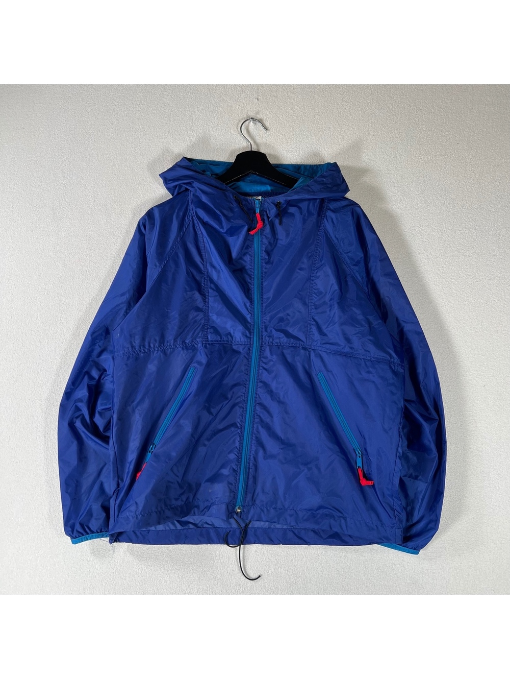 Vintage Sierra Design blue light windbreaker zip up jacket